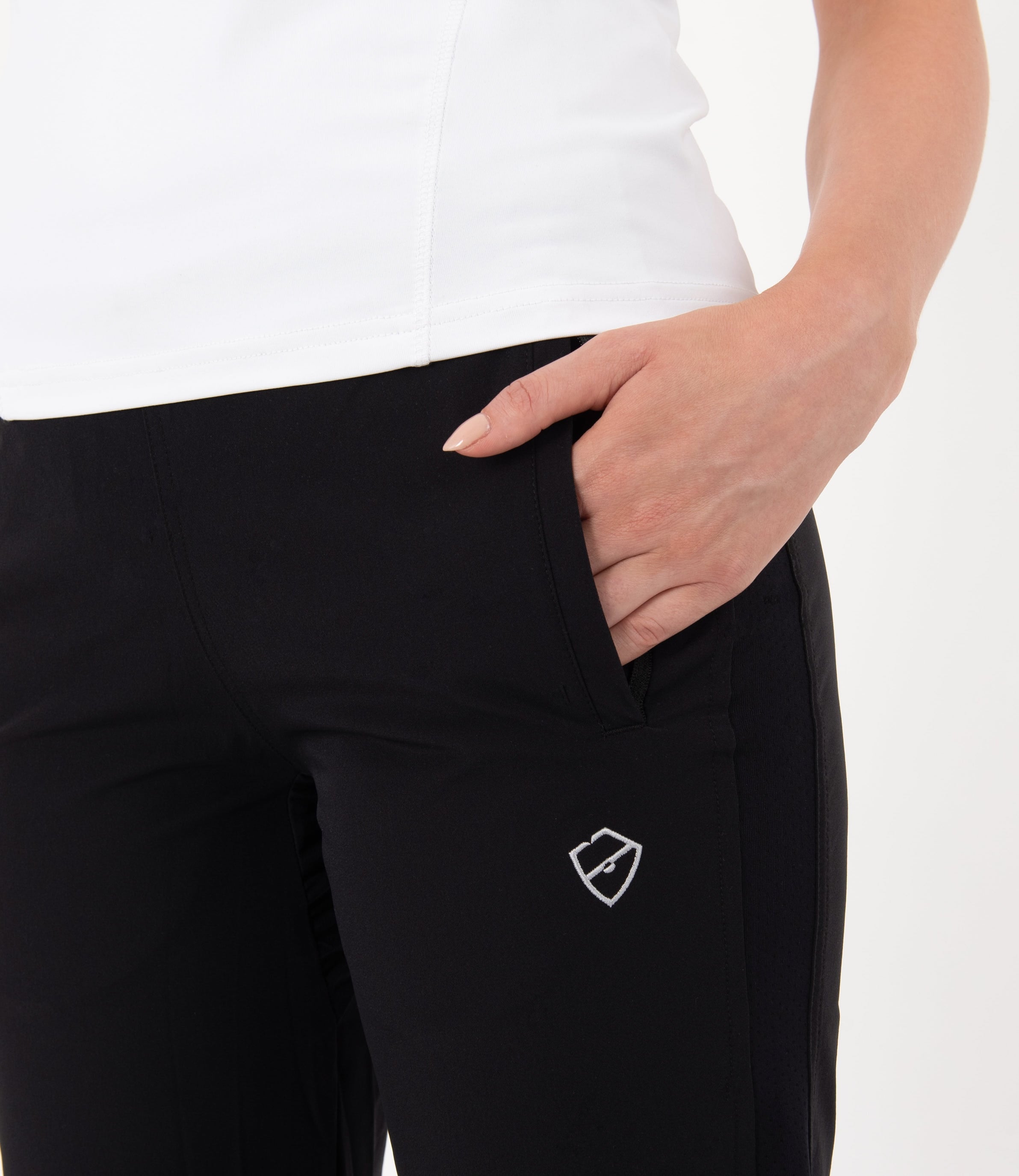 Gemma Technical Capri Pant - Black | PlayBrave Sportswear